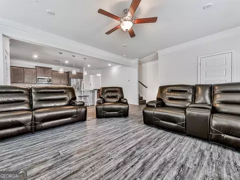 Living - 14 Kane Dr, Jasper, GA 30143 photo 3 of 3