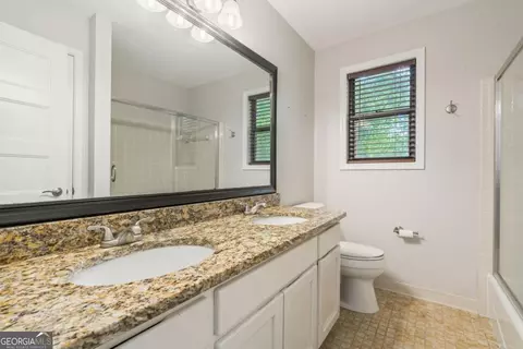 Bath - 3785 Whitney Pl, Duluth, GA 30096 photo 4 of 5