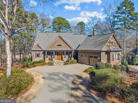 141 Broadlands Dr, Eatonton, GA 31024