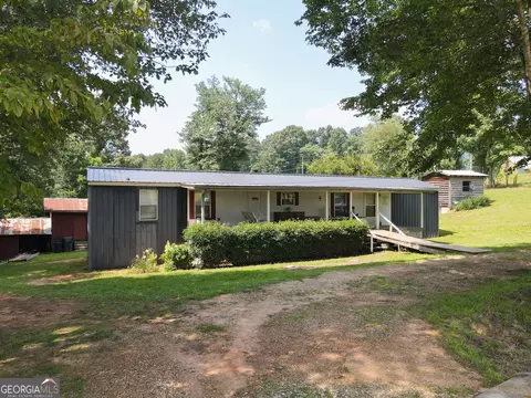 716 Hawkins Rd, Homer, GA 30547