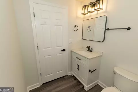 Bath - 60 Lakeside Dr, Covington, GA 30016 photo 10 of 11