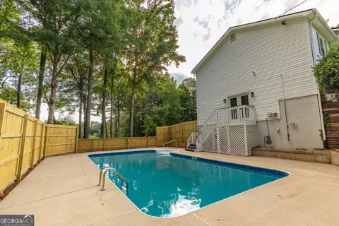 Exterior - 60 Lakeside Dr, Covington, GA 30016 photo 5 of 13