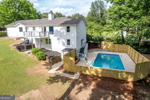 Exterior - 60 Lakeside Dr, Covington, GA 30016 photo 2 of 13