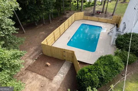 Exterior - 60 Lakeside Dr, Covington, GA 30016 photo 7 of 13