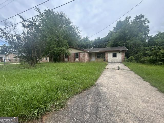 113 Scarborough Rd, Centerville, GA 31028