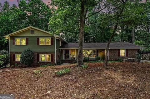 4106 Nancy Creek Way NE, Atlanta, GA 30319