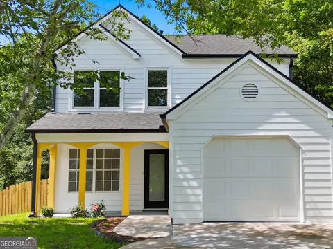 6496 Drake Mnr, Austell, GA 30168