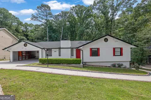 1138 Carla Joe Dr SW, Lilburn, GA 30047