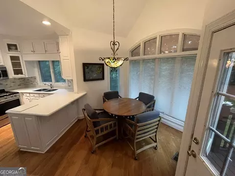 Kitchen - 132 Sunny Point Cir, Lagrange, GA 30240 photo 6 of 7