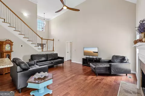 Living - 2100 Apalachee Trl, Monroe, GA 30656 photo 1 of 5