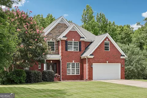 Exterior - 2100 Apalachee Trl, Monroe, GA 30656 photo 4 of 17