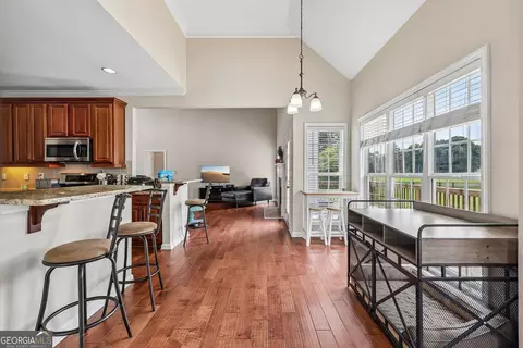Entry Way - 2100 Apalachee Trl, Monroe, GA 30656 photo 6 of 7