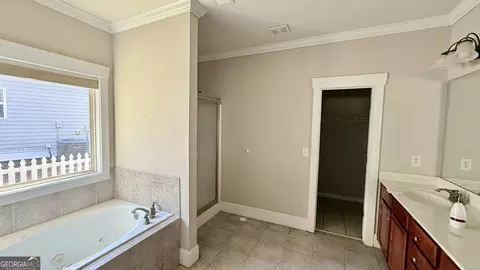 Bath - 135 Pratt Dr, Covington, GA 30014 photo 1 of 1