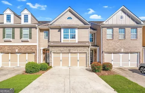 928 Pierce Ivy Ct, Lawrenceville, GA 30043