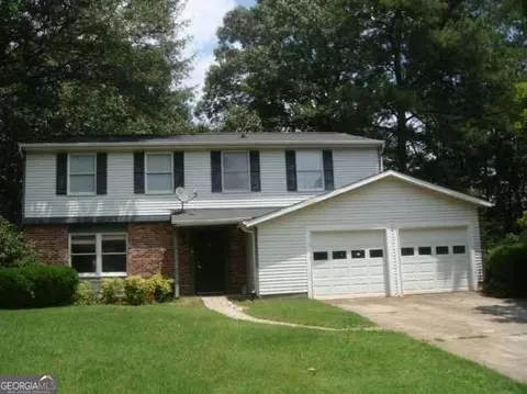 450 Roswell Farms Rd, Roswell, GA 30075