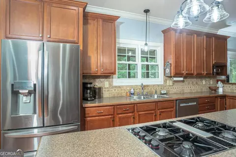 Kitchen - 3627 E Hall Rd, Gainesville, GA 30507 photo 5 of 5