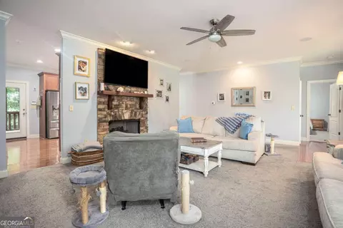 Living - 3627 E Hall Rd, Gainesville, GA 30507 photo 1 of 2
