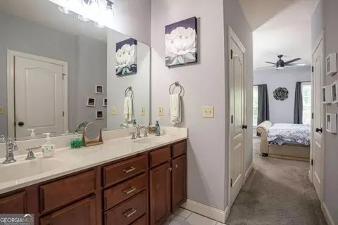 Entry Way - 3627 E Hall Rd, Gainesville, GA 30507 photo 2 of 2