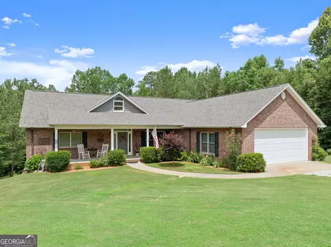 1020 Easy St, Toccoa, GA 30577