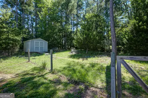 Exterior - 175 Spring Cir, Senoia, GA 30276 photo 10 of 24