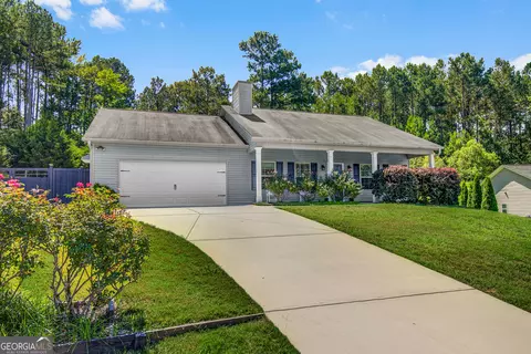 175 Spring Cir, Senoia, GA 30276