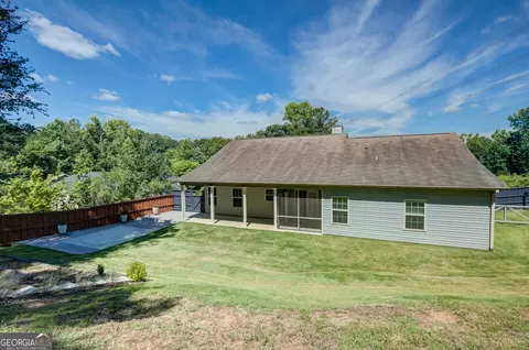 Exterior - 175 Spring Cir, Senoia, GA 30276 photo 12 of 24