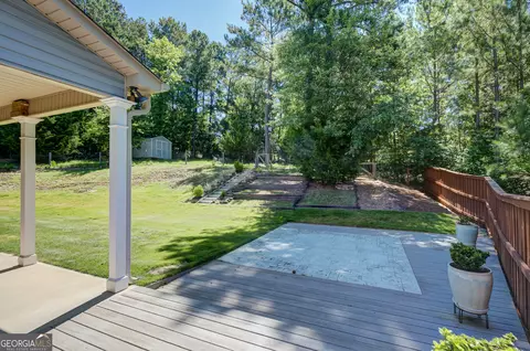 Exterior - 175 Spring Cir, Senoia, GA 30276 photo 1 of 24