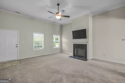 Living - 175 Spring Cir, Senoia, GA 30276 photo 4 of 4