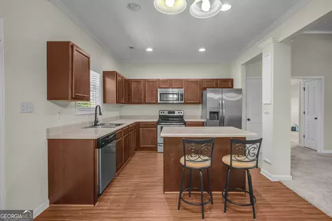 Kitchen - 175 Spring Cir, Senoia, GA 30276 photo 2 of 6