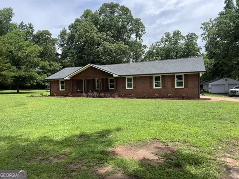 104 E Oak St, Luthersville, GA 30251