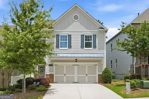 6464 Crosscreek Ln, Flowery Branch, GA 30542
