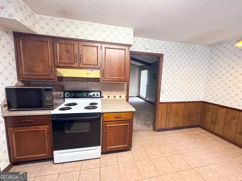 Kitchen - 123 Hazel Way, Lagrange, GA 30241 photo 2 of 3
