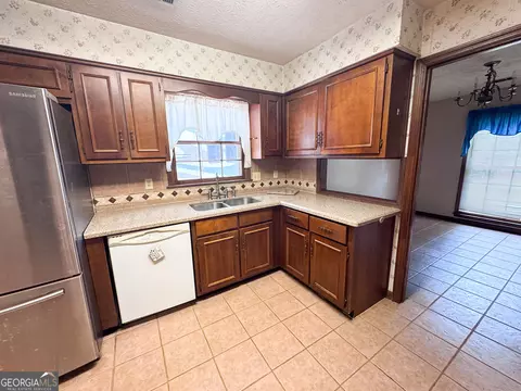 Kitchen - 123 Hazel Way, Lagrange, GA 30241 photo 1 of 3