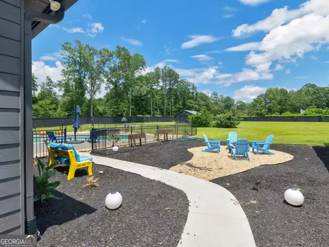 Exterior - 640 New Morn Dr, Hampton, GA 30228 photo 12 of 28
