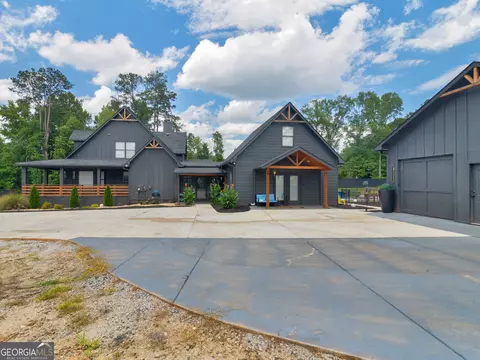 Exterior - 640 New Morn Dr, Hampton, GA 30228 photo 23 of 28