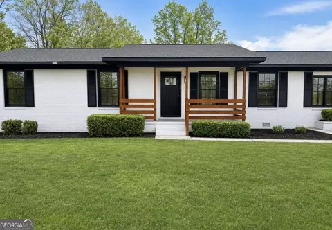 3103 Stratford Dr, Macon, GA 31211
