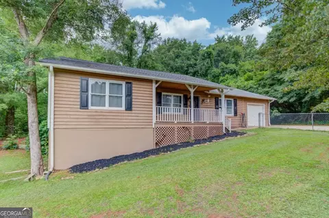 3305 Ladd Dr, Gainesville, GA 30506