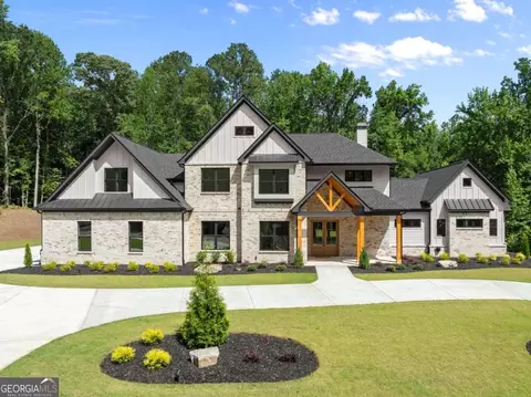 1178 Pinnacle Dr, Hoschton, GA 30548