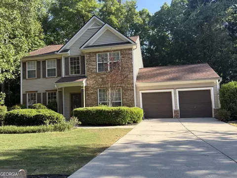 332 Chamberlyn Ln, Hiram, GA 30141