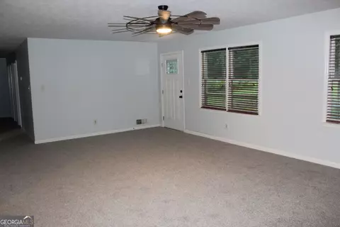 456 Freeman St, Jackson, GA 30233 photo 3