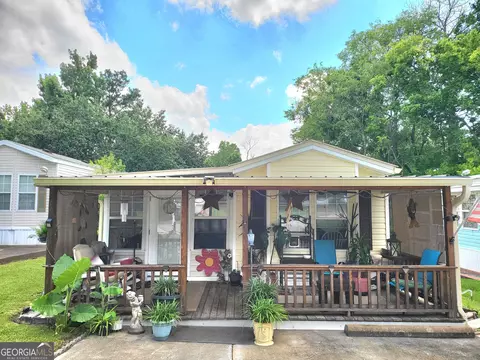 197 Whispering Pines Blvd, Georgetown, GA 39854