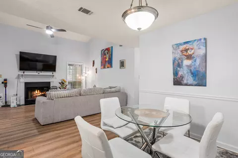 3960 Riverlook Pkwy SE #207, Marietta, GA 30067