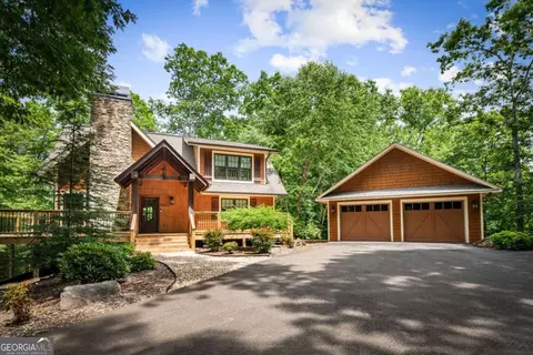 2634 Mountain Tops Rd, Blue Ridge, GA 30513