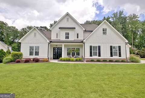 210 Brayden Dr, Tyrone, GA 30290