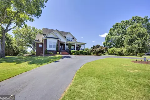 Exterior - 45 Walnut Ln, Covington, GA 30014 photo 16 of 22