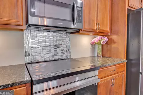 Kitchen - 45 Walnut Ln, Covington, GA 30014 photo 6 of 7