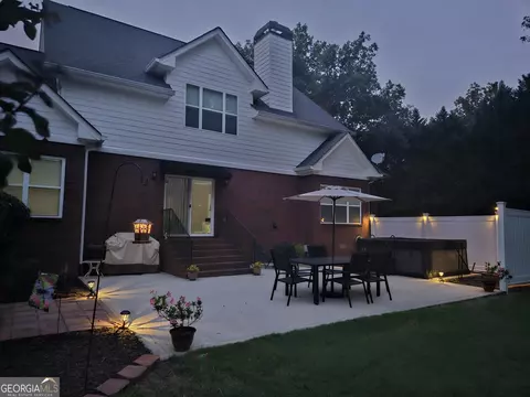 Exterior - 45 Walnut Ln, Covington, GA 30014 photo 21 of 22