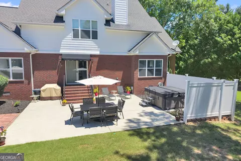 Exterior - 45 Walnut Ln, Covington, GA 30014 photo 20 of 22