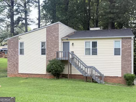 976 Bernice Ct, Lawrenceville, GA 30045