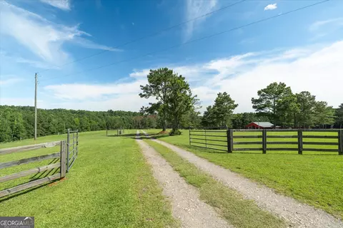 1915 Whooping Creek Church Rd, Carrollton, GA 30116